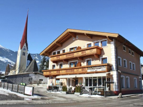 Holiday flat in Uderns near the ski area